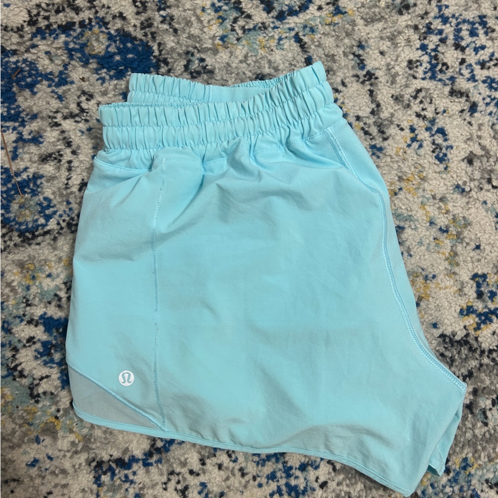 Lululemon Hotty Hot shorts